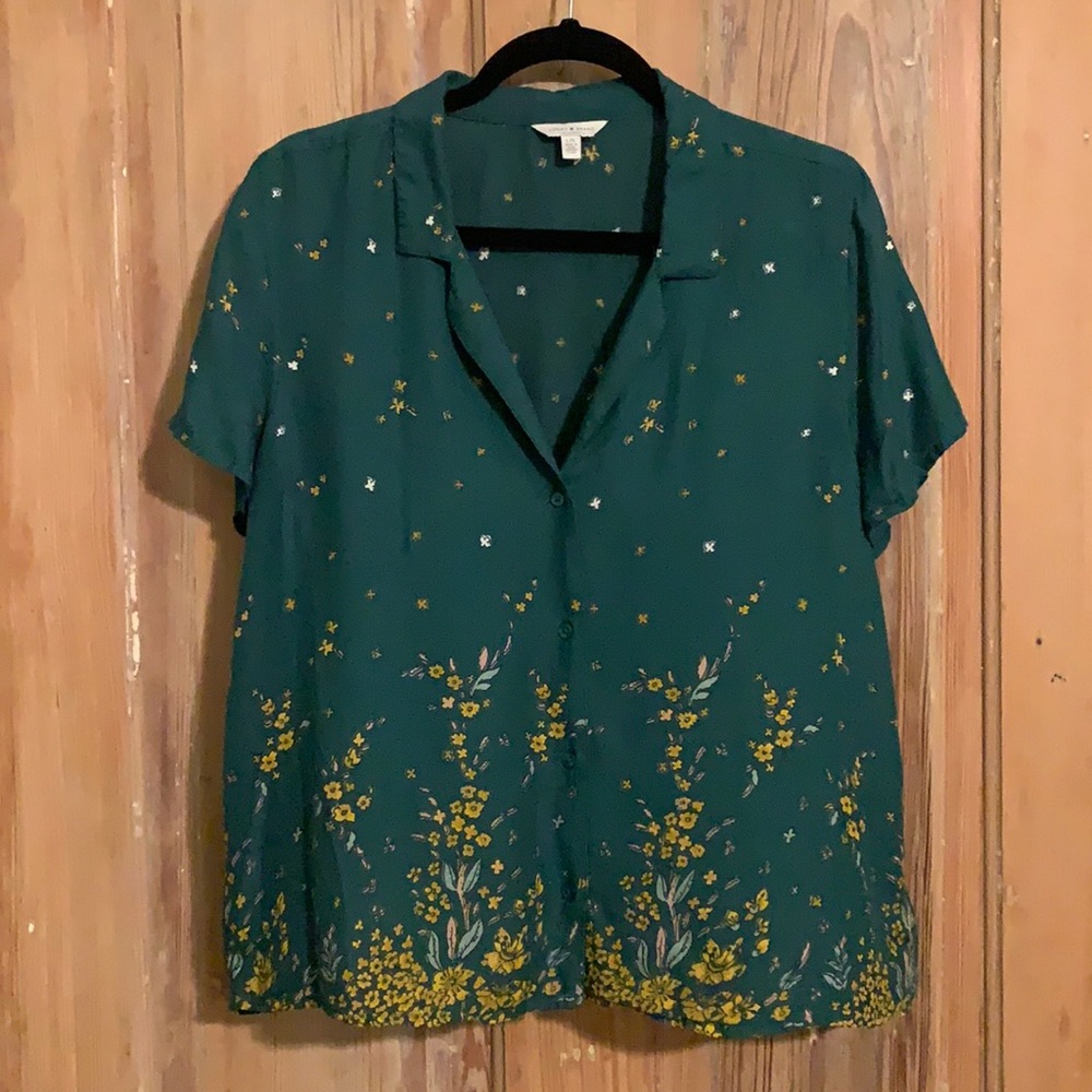 Lucky Brand green floral button down Size L